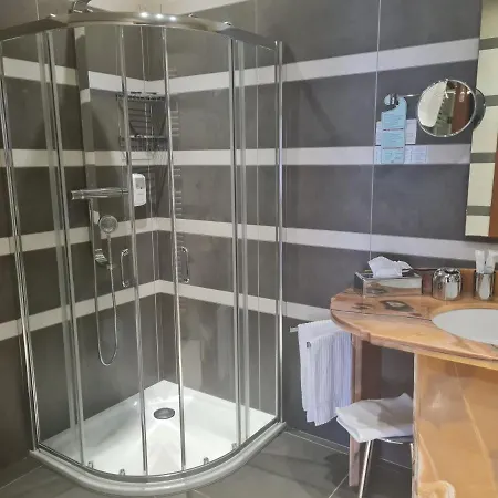 Del 4* Cannobio